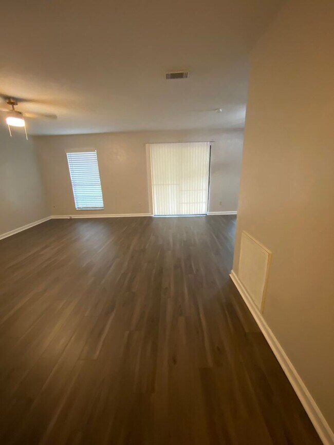 Photo - Spcaious home in NW Tallahassee