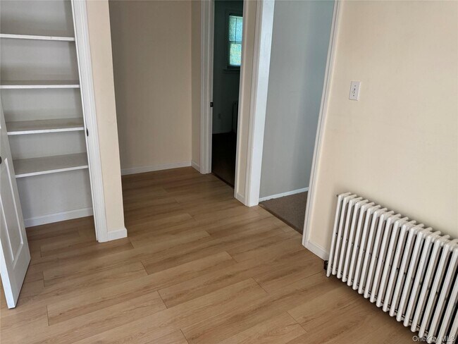 Photo - 25 Robinson Ave