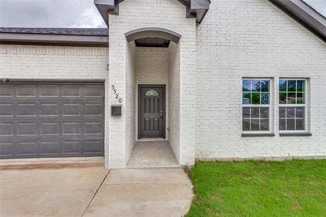 Photo - 5520 Goodman Ave