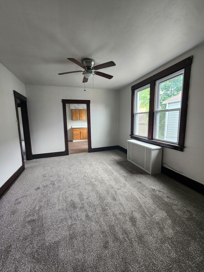 407 Franklin St Unit 2