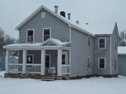 Exterior - 1929 2nd St Unit Upper
