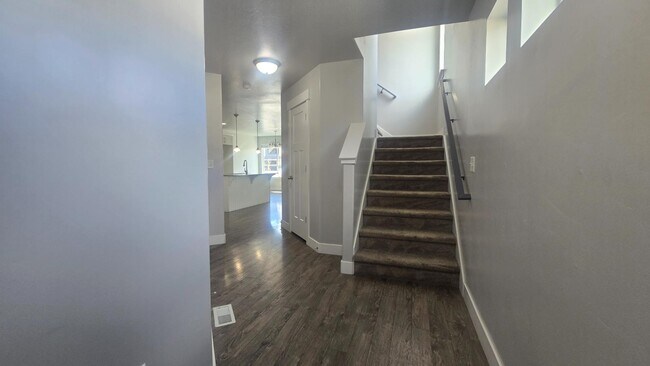 Photo - 4933 W Pillar Dr