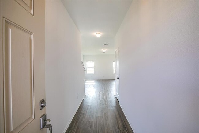 Photo - 140 Joe Kidd Ln