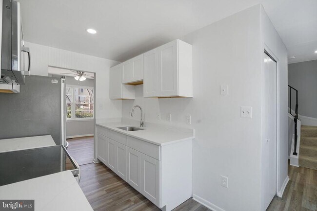 Photo - 12346 Woodlawn Ct