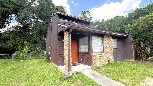 Building Photo - 6145 Greenon Ln