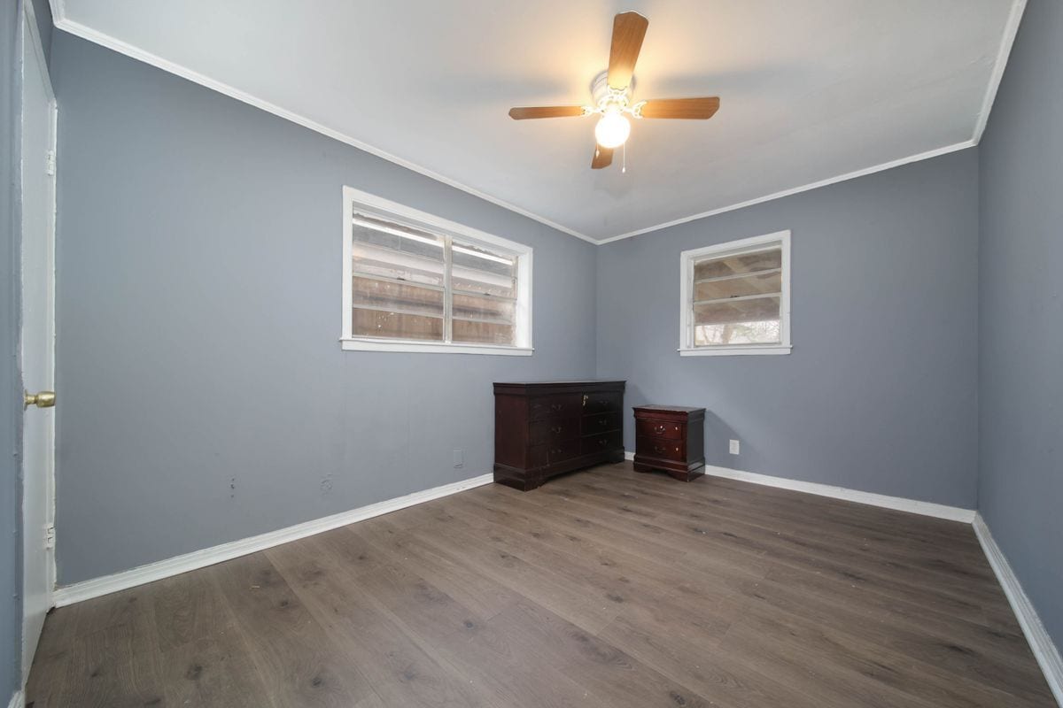 Photo - 2310 Kabee St