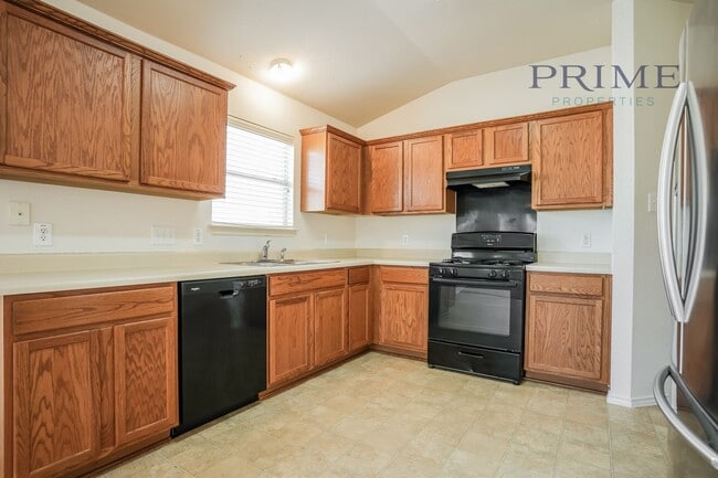 Photo - Amazing home ready to move in!