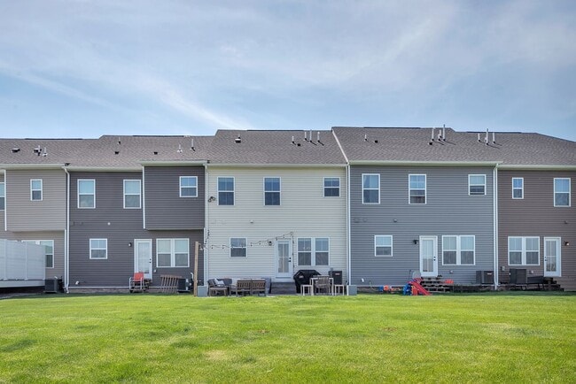 Photo - 1206 Clear Springs Dr