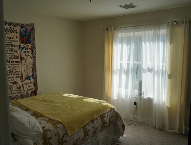 Photo - 79 Sparrow Way Unit 1