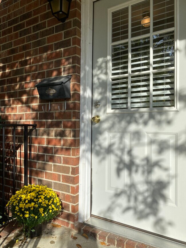 Front entrance - 105 Fidelity St Condo Unit A - 3