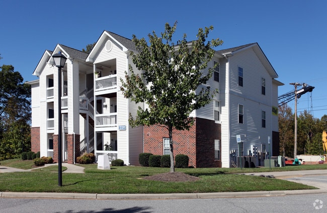 Franklin Ridge Apartments