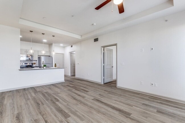 Photo - Halcyon Castle Hills