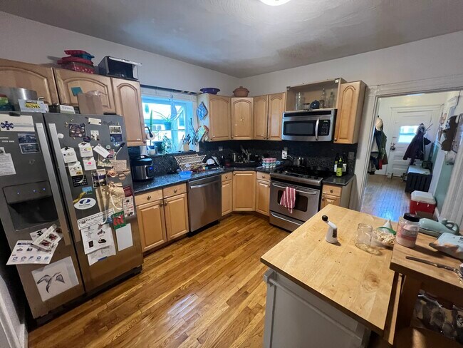Photo - 35 Cameron Ave