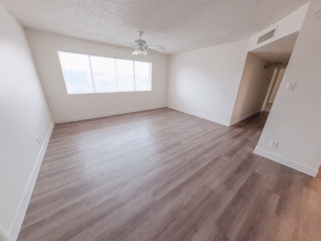 424 W Brown Rd