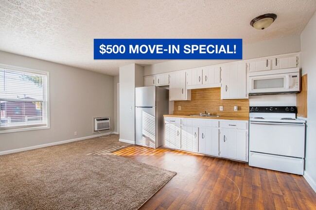 Building Photo - 1059 Woods Ferry Rd Unit 12