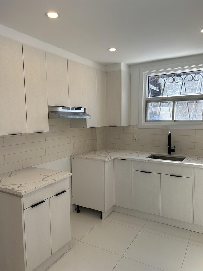 Photo - 3010 Rue Goyer Unité 9