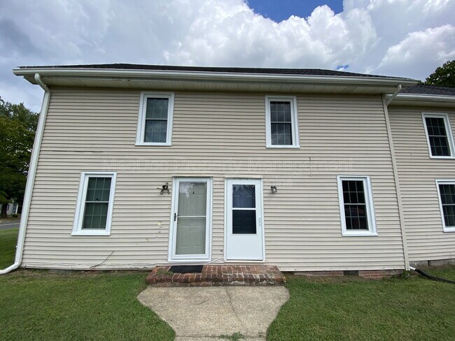 Photo - 210 Milford St Unit B