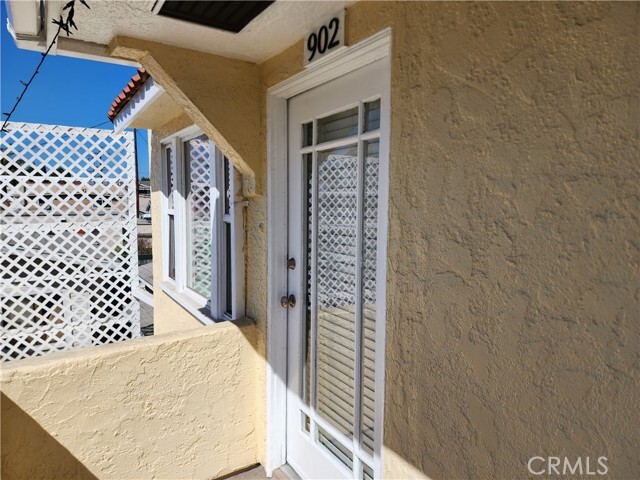 Photo - 902 Redondo Ave Townhome