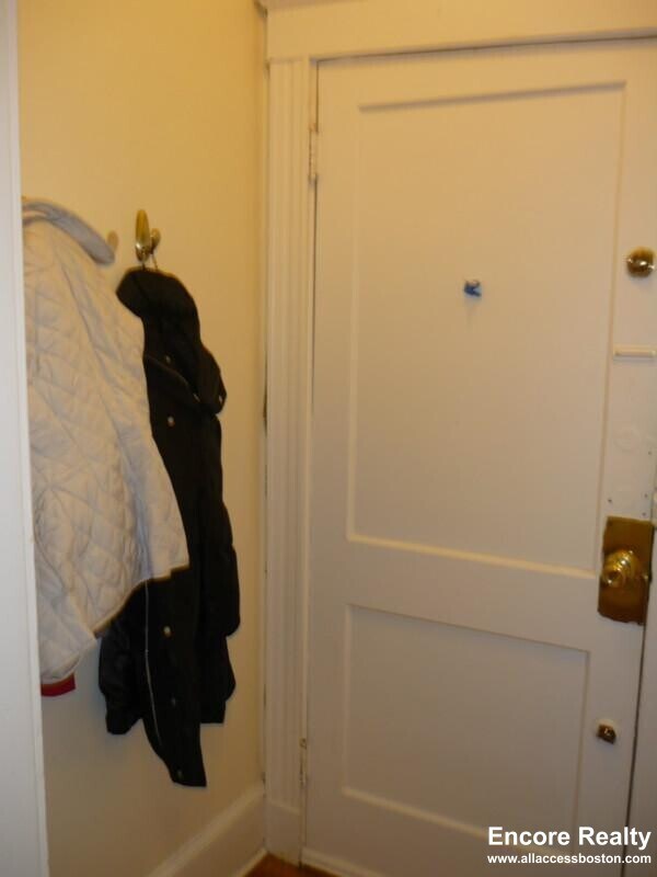 Photo - 1615 Commonwealth Ave Unidad 36