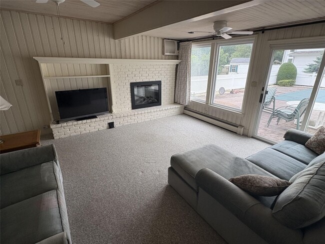 Photo - 38 Bradish Ln
