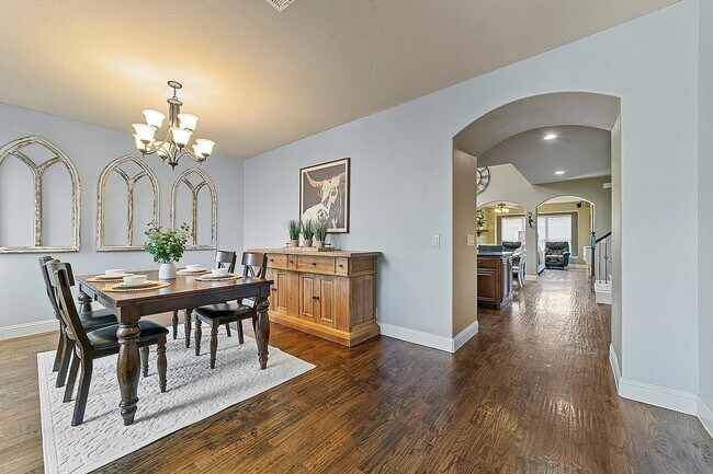 725 Trenton Dr