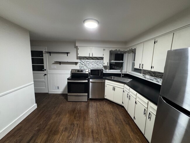 Cocina - 7903 Canna Dr