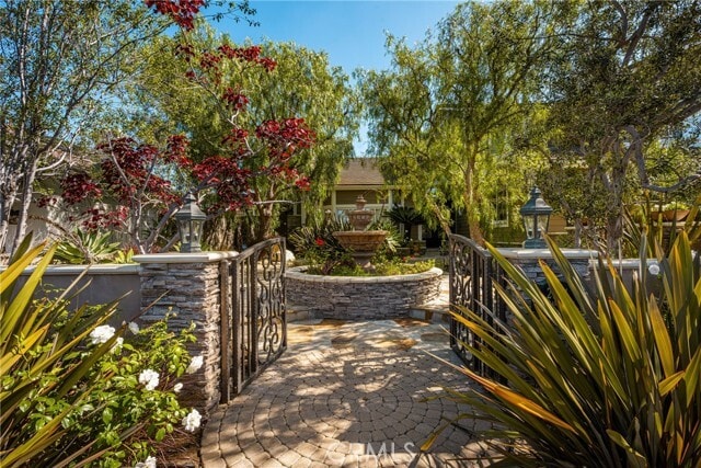 Photo - 2281 Orchard Dr