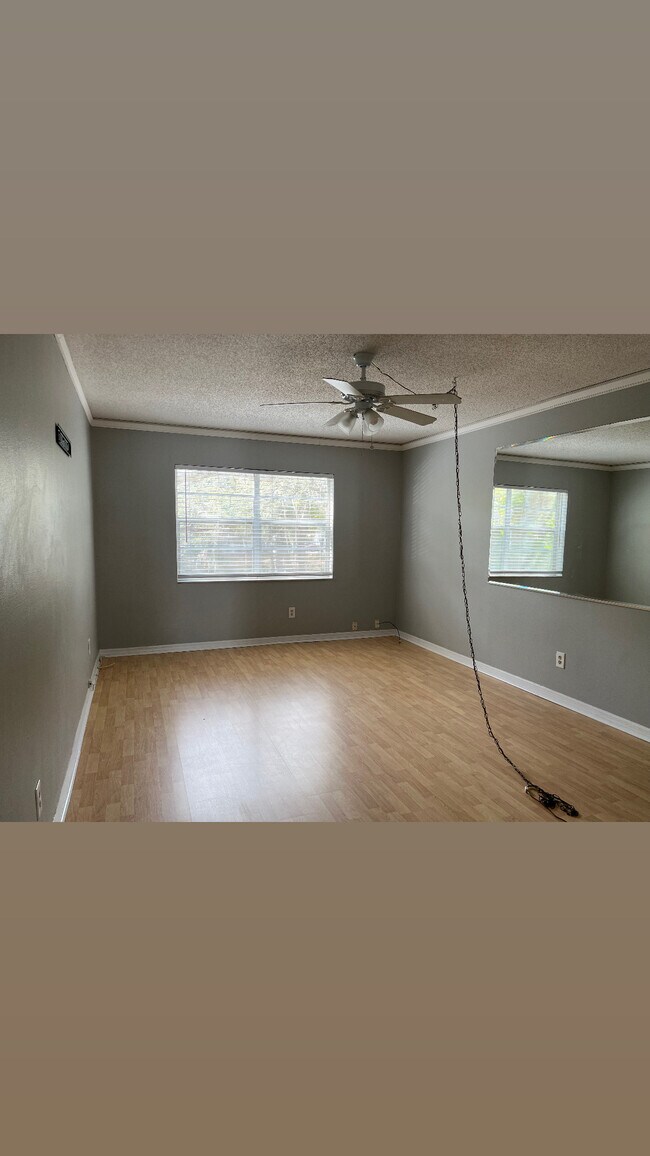 Photo - 7140 Waterside Dr
