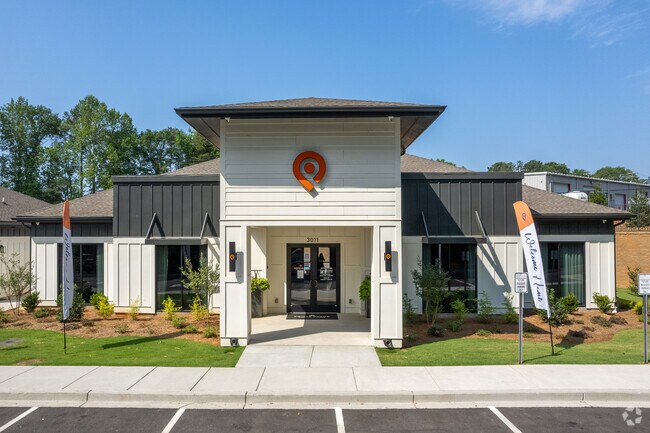 Photo - Pointe Grand Spartanburg