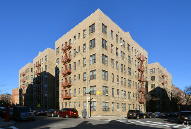 Building Photo - 2075-2081 Wallace Avenue WP Bronx, NY 10462 Rental