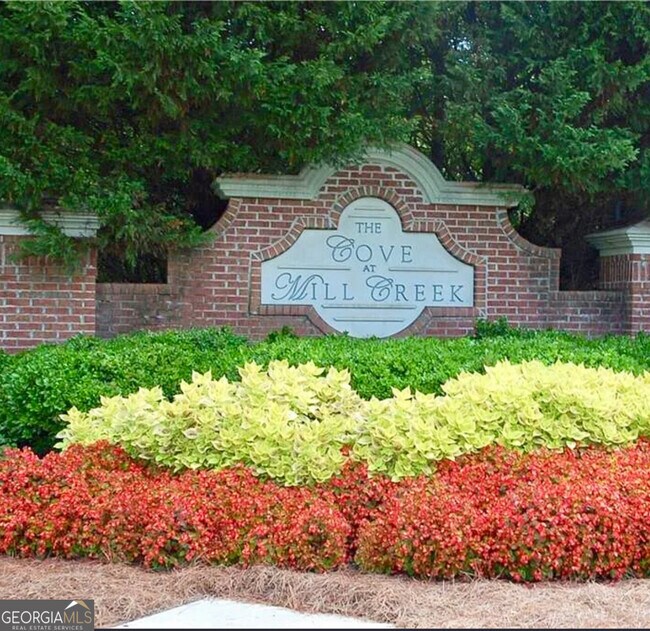 Photo - 3266 Mill Springs Cir NE