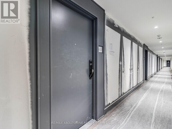 Photo - 405 Dundas St W Unité 610