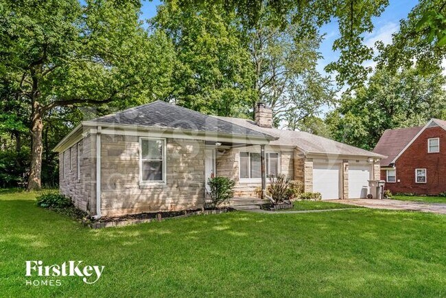 Photo - 2825 Kessler Blvd Dr