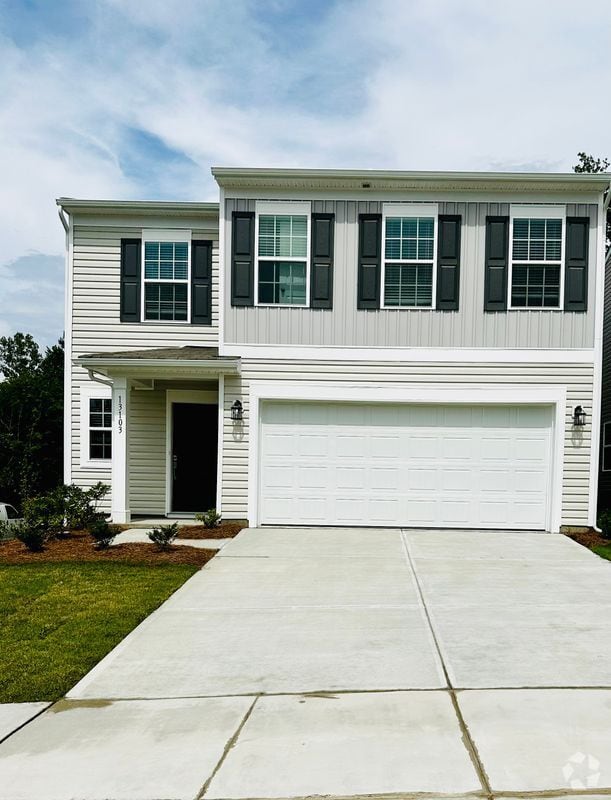 Building Photo - 13103 Hampton Bay Ln Rental