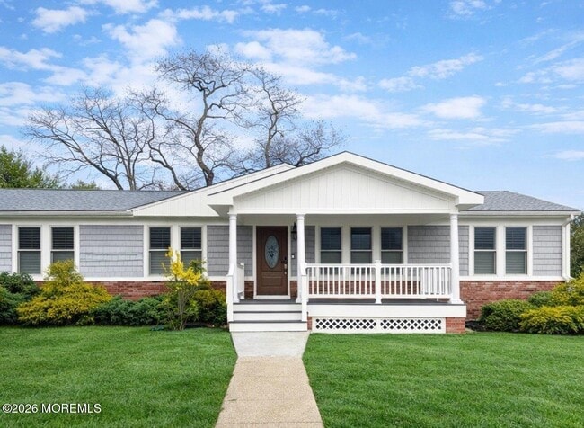 Building Photo - 1641 Holbrook St