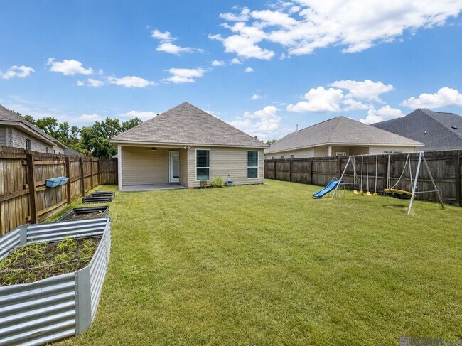 Photo - 15484 Oakstone Dr