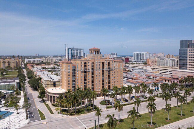 651 Okeechobee Blvd Unidad 705