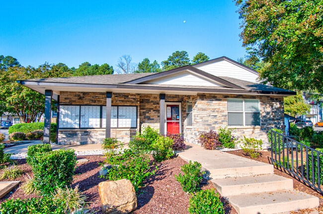 Leasing Office - Triangle Park Apartments