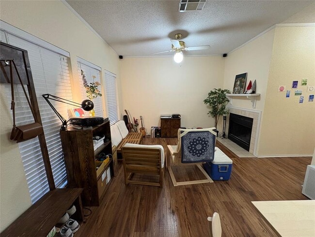 Building Photo - 2804 Rio Grande St Unit 306