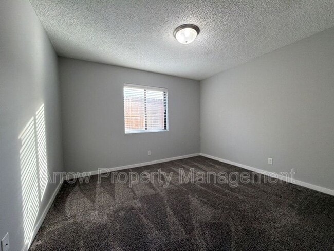 Photo - 3405 Holdrege St