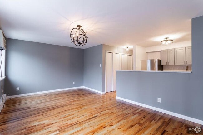 Building Photo - 2 bedroom in Brooklyn NY 11211 Unit 2ND FLOOR Rental