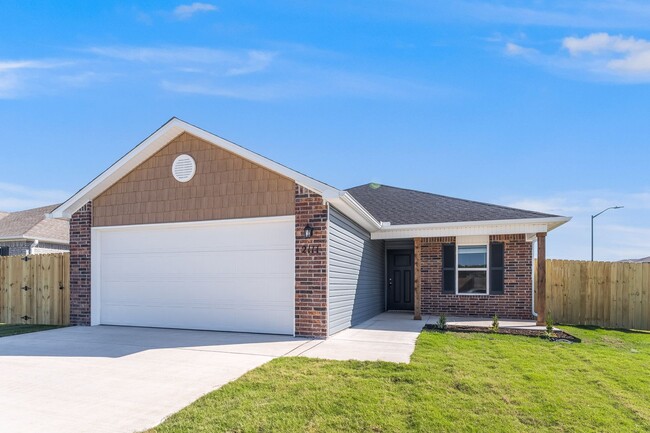 Building Photo - Welcome to your dream home..