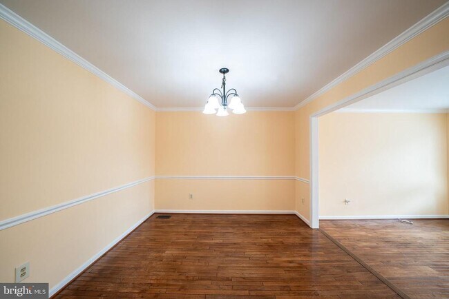 Photo - 10168 Turnberry Pl