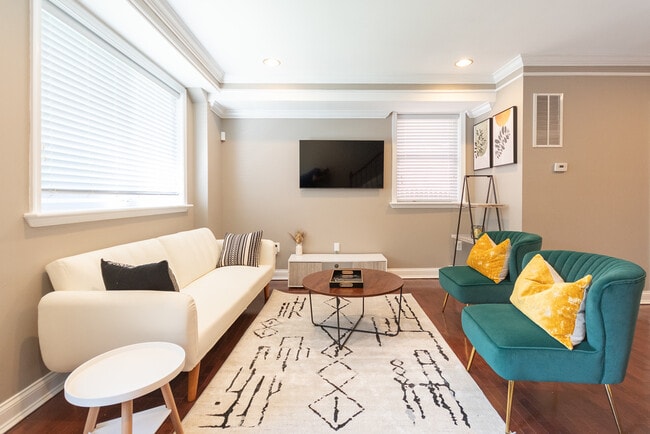 Photo - 6502 Parkway Ct