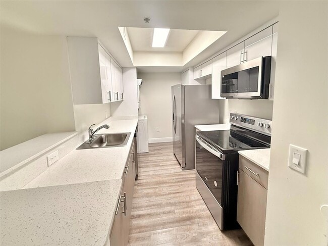 Photo - 18335 NW 68th Ave Unit 255-201