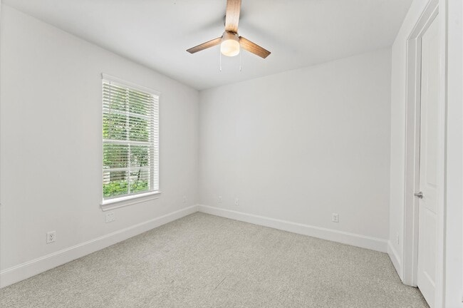 Photo - 4053 Leeland St