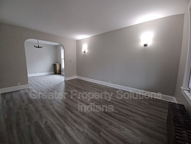 Photo - 1719 Sheridan Ave