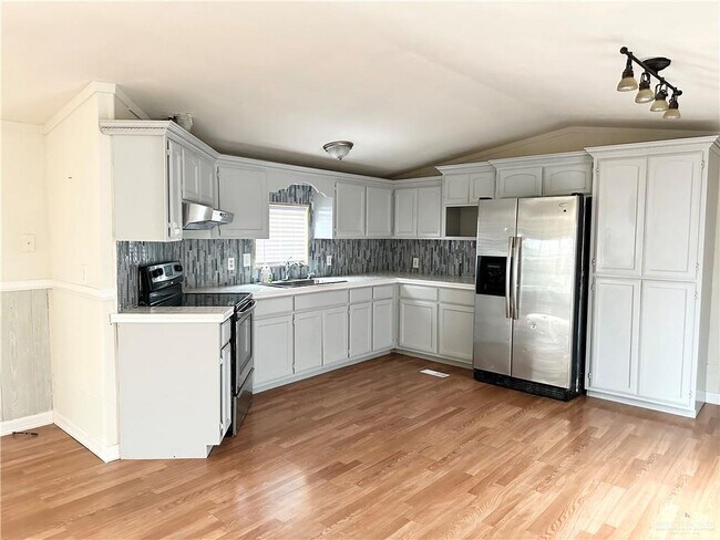 Photo - 19 Verbena Ave