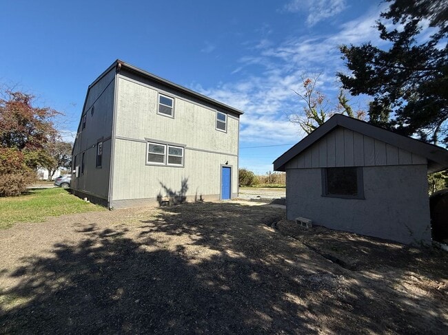 Photo - 37 Beaver Ave