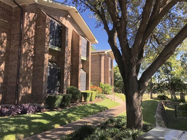 Building Photo - 2505 Wedglea Dr Unit 117